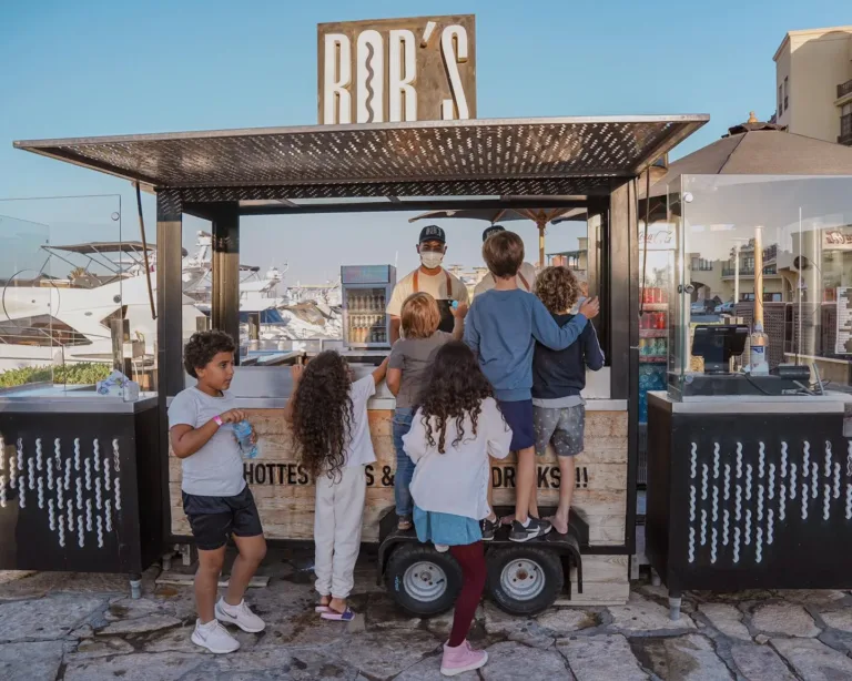 Bob's Hot Dogs