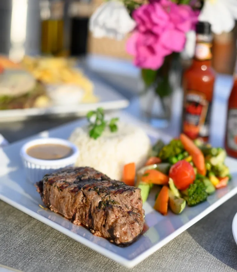 Breeze Restaurant Bar 5