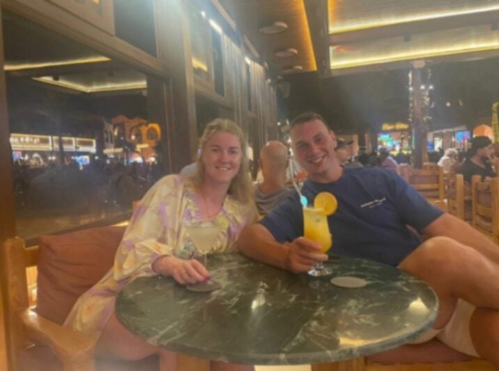 Jobos Sports Bar Restaurant 3
